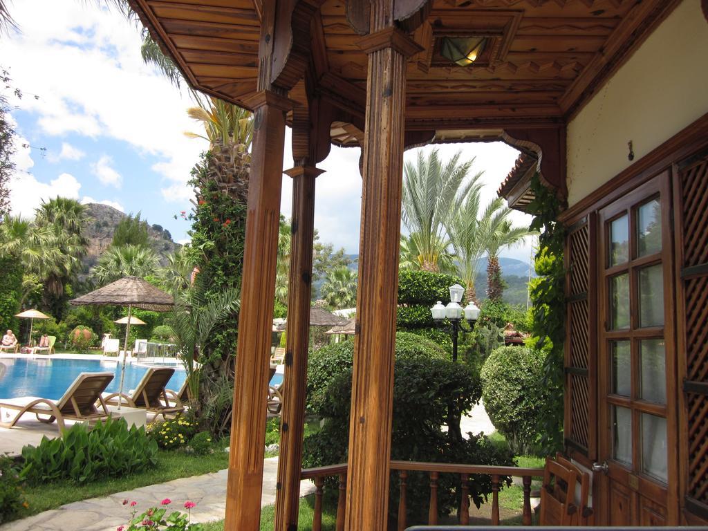 Asur Hotel & Aparts & Villas ดาลยัน ภายนอก รูปภาพ