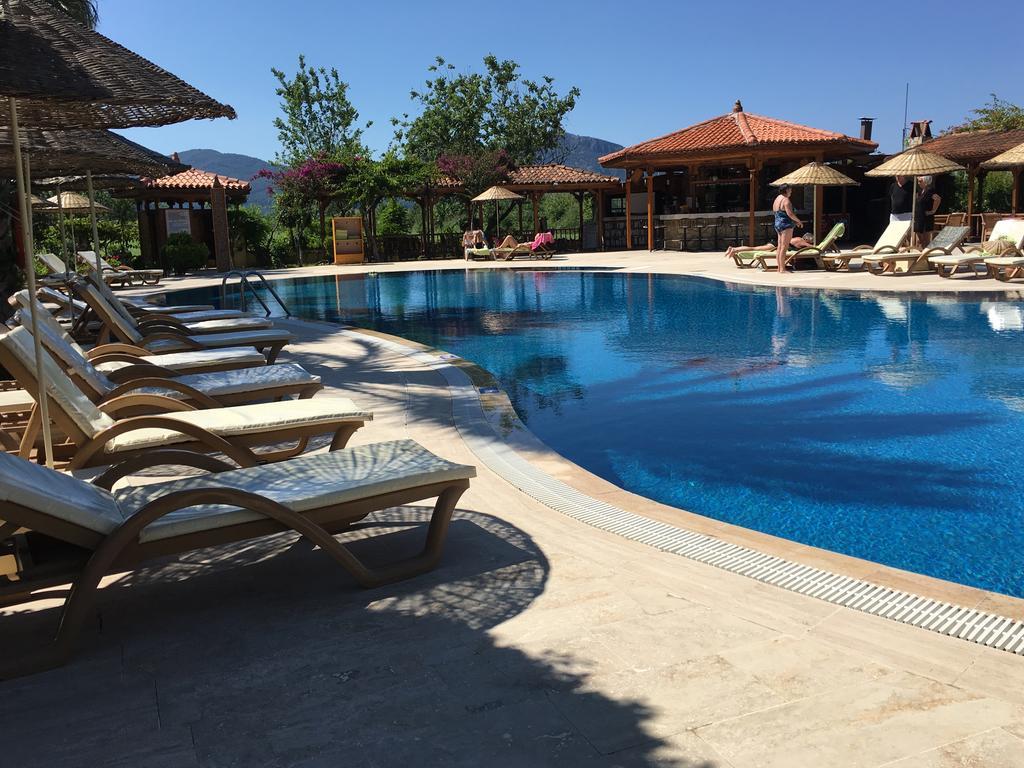 Asur Hotel & Aparts & Villas ดาลยัน ภายนอก รูปภาพ